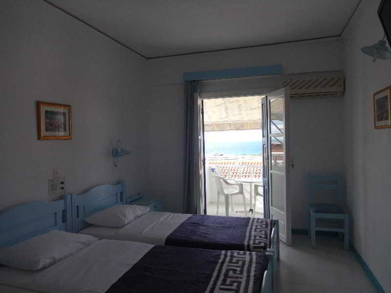 Remezzo Hotel & Studios Pythagóreion Exterior photo