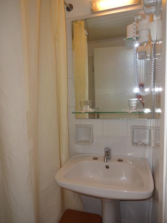 Remezzo Hotel & Studios Pythagóreion Room photo