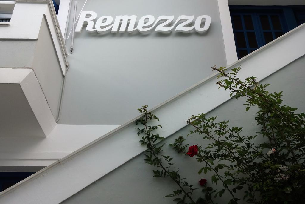 Remezzo Hotel & Studios Pythagóreion Exterior photo